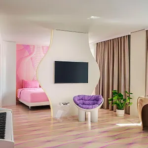 Nhow Hotel