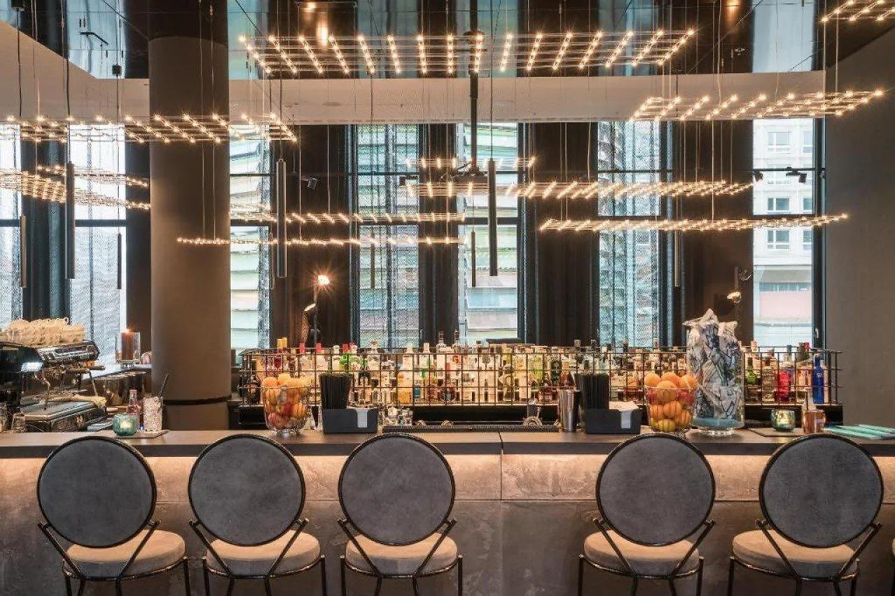 Motel One Berlin-Hackescher Markt Hotel