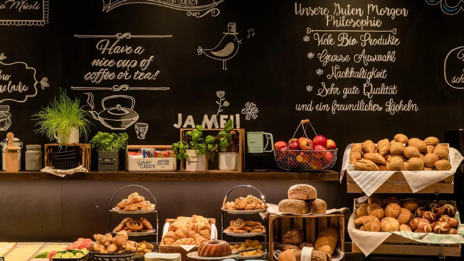 Motel One Berlin-Hackescher Markt Hotel